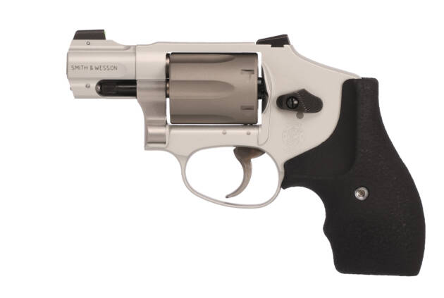 SMITH AND WESSON 632UC TI 32H&R 1-7/8" 6RD SS